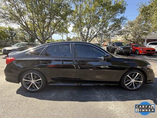 2022 Honda Civic Touring photo 4
