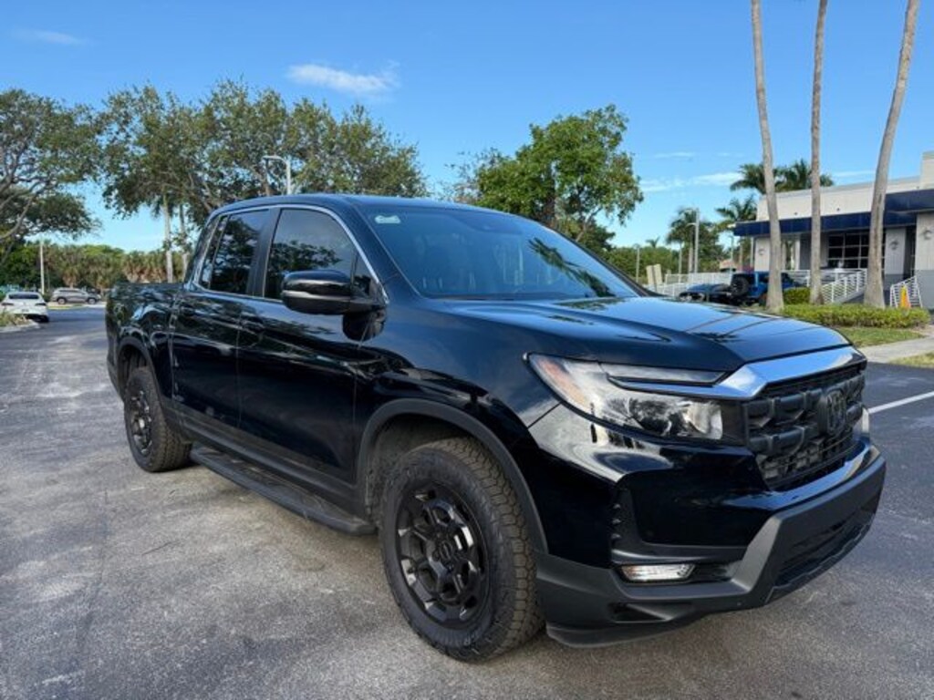 Used 2025 Honda Ridgeline RTL Truck