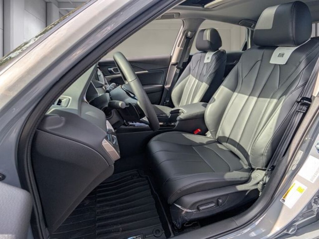 New 2026 Acura Integra Base Hatchback