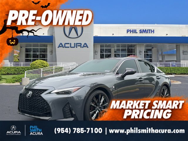 2021 Lexus IS
