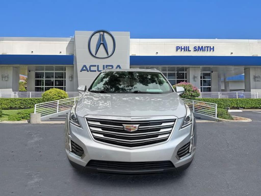 Used 2017 Cadillac XT5 Luxury SUV