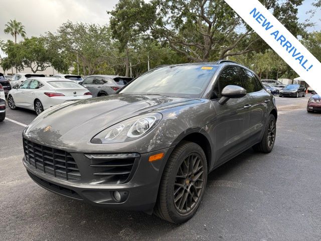 2018 Porsche Macan Base