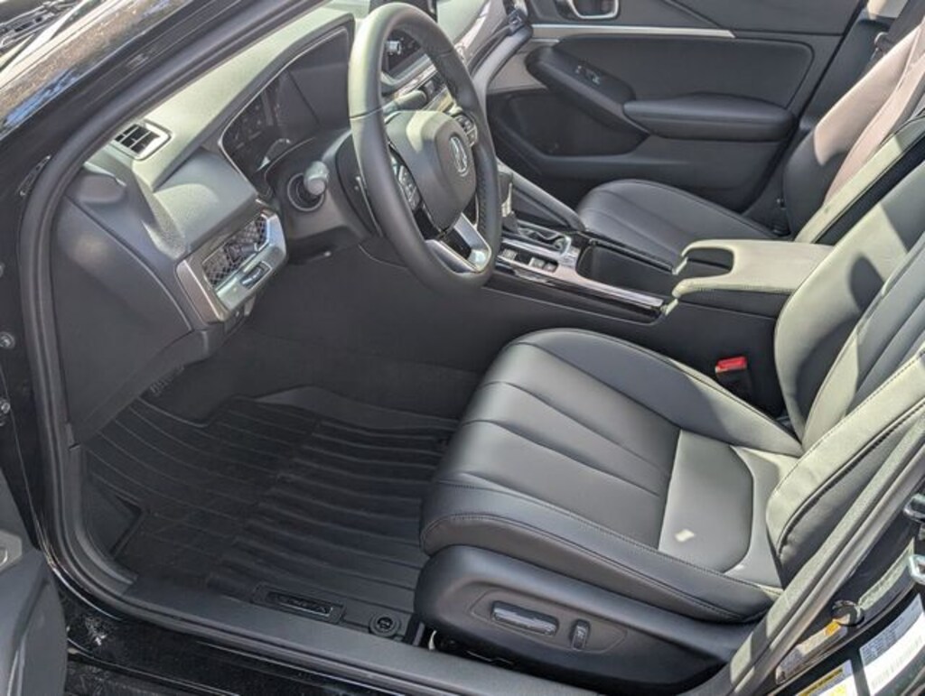 New 2026 Acura Integra Base Hatchback