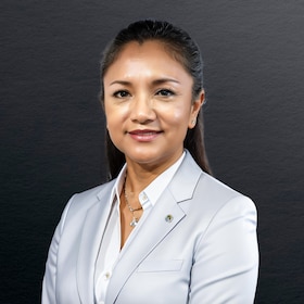Staff member Maritza Rosas-Magan from ID_96d9749ee694