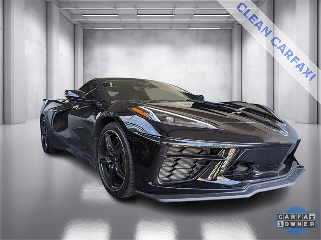 2025 Chevrolet Corvette Stingray 1LT photo 2