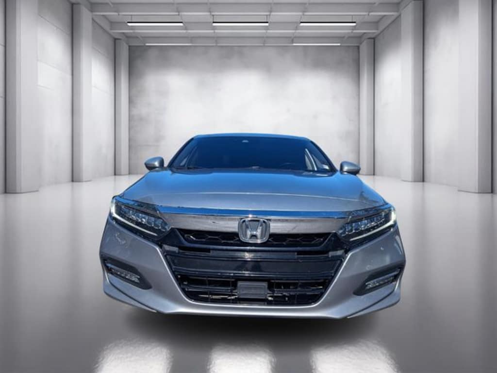 Used 2019 Honda Accord Hybrid Touring Sedan