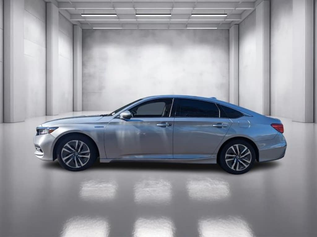 Used 2019 Honda Accord Hybrid Touring Sedan