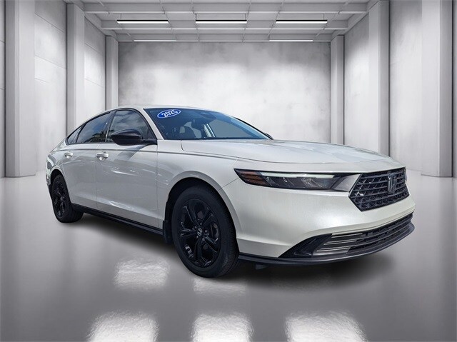 2025 Honda Accord SE photo 3
