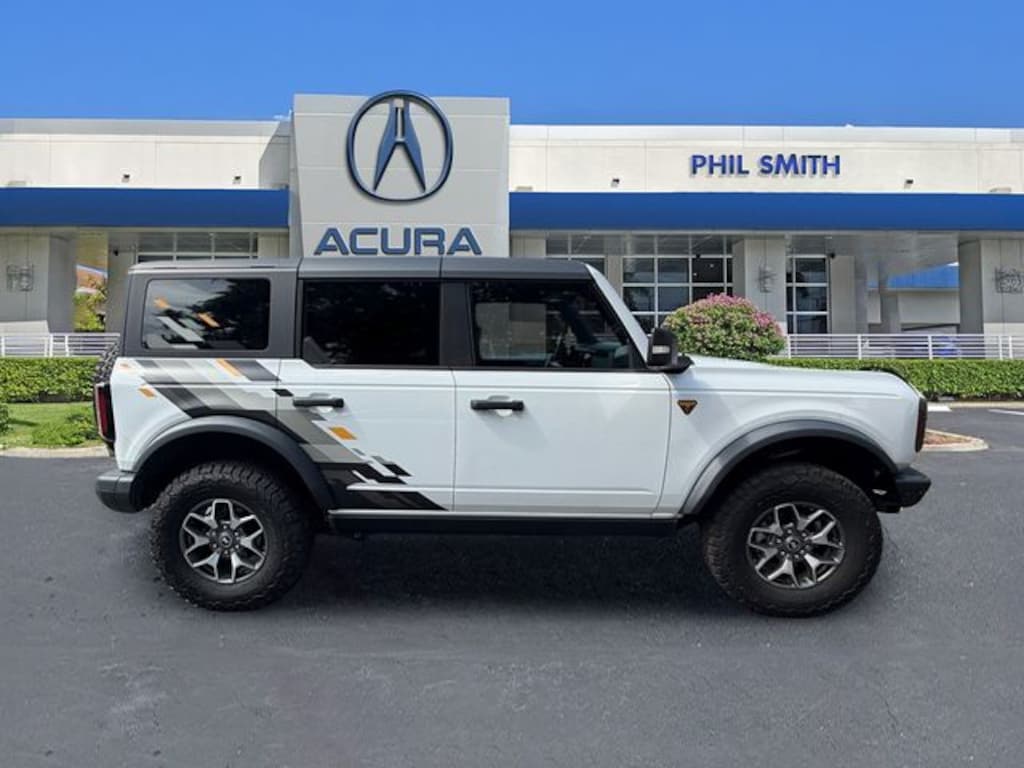 Used 2024 Ford Bronco Badlands SUV
