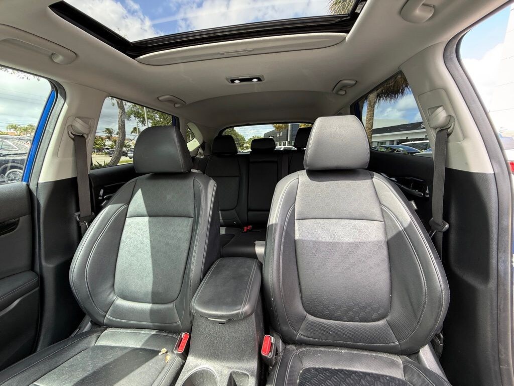 Used 2022 Kia Seltos SX SUV