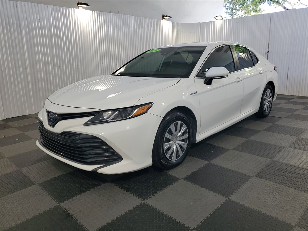 Used 2020 Toyota Camry Hybrid LE Sedan