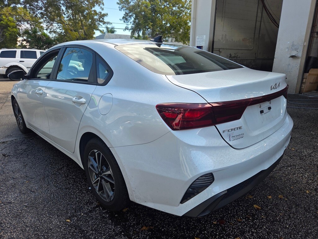 Certified 2023 Kia Forte LXS Sedan