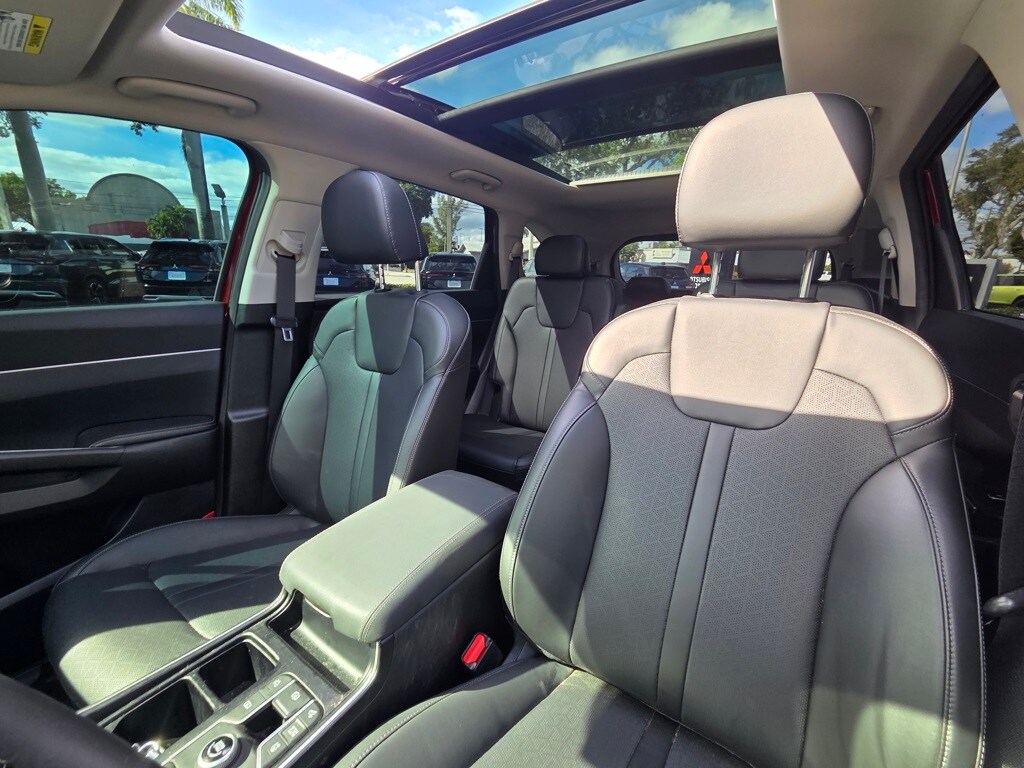 Certified 2022 Kia Sorento EX SUV