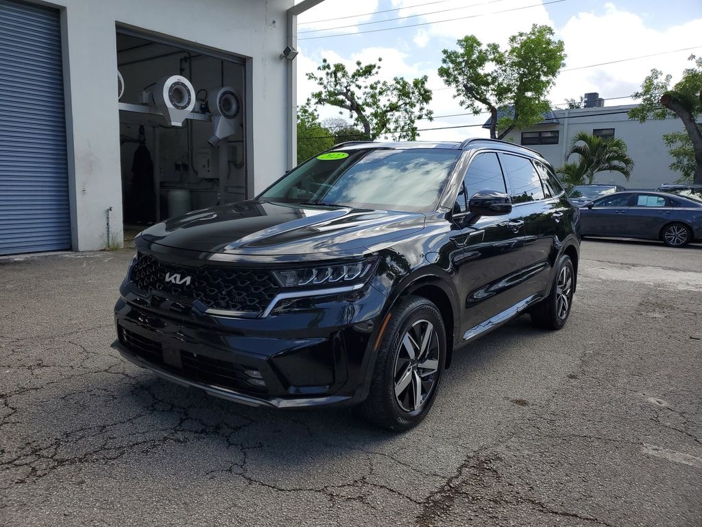 Certified 2022 Kia Sorento EX SUV