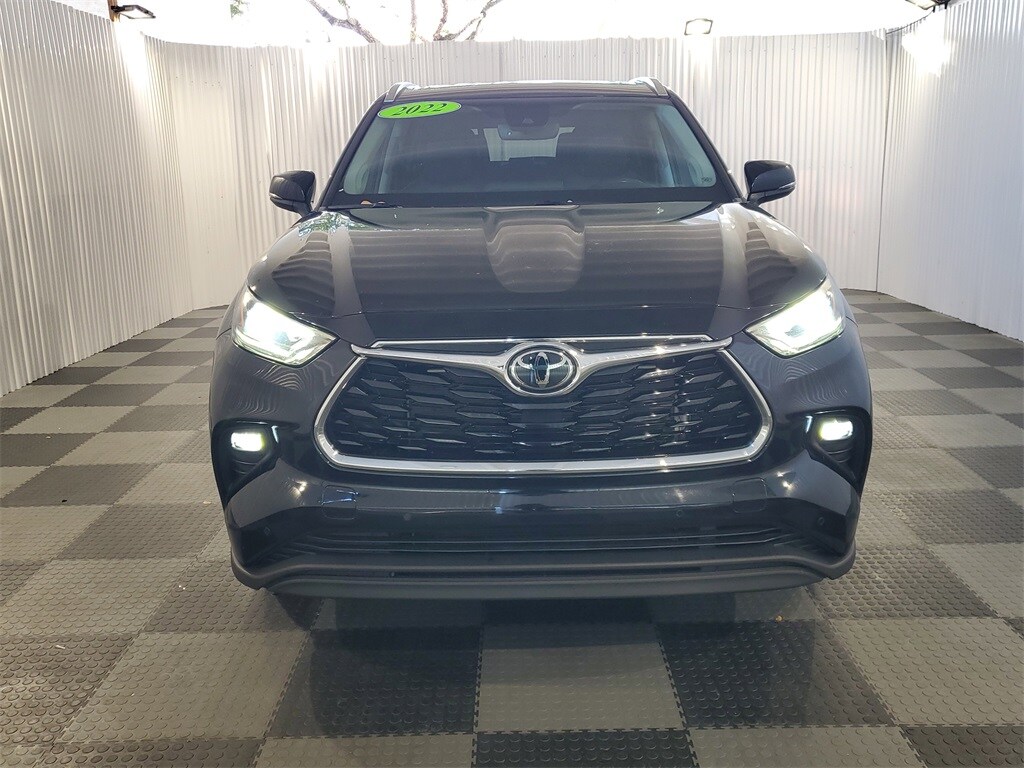 Used 2022 Toyota Highlander Limited SUV