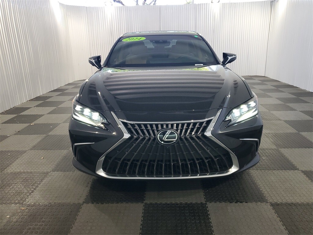 Used 2024 Lexus ES 300h Ultra Luxury Sedan