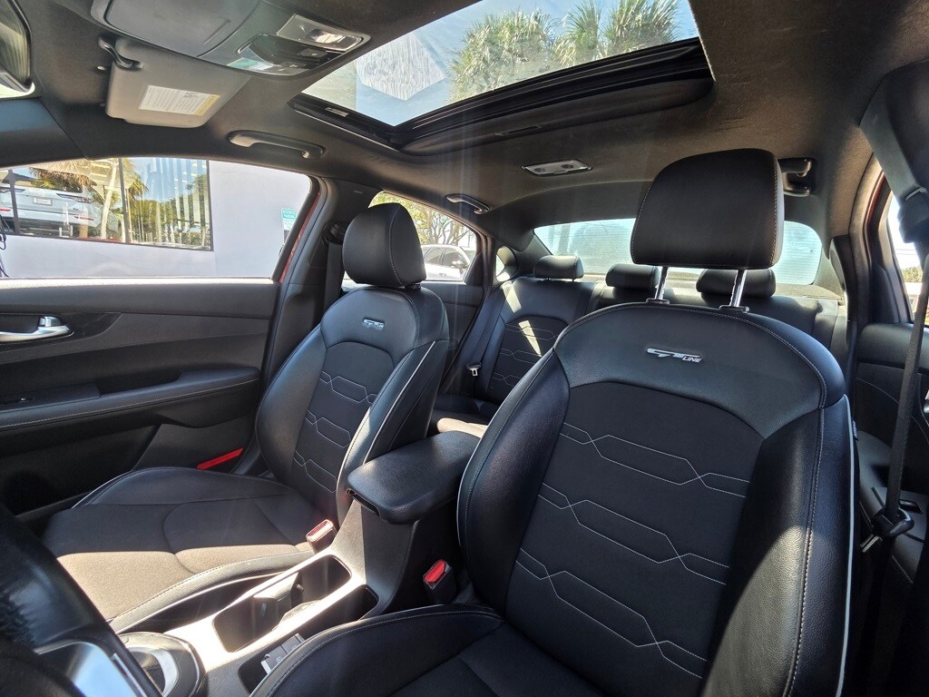 Certified 2023 Kia Forte GT-Line Sedan