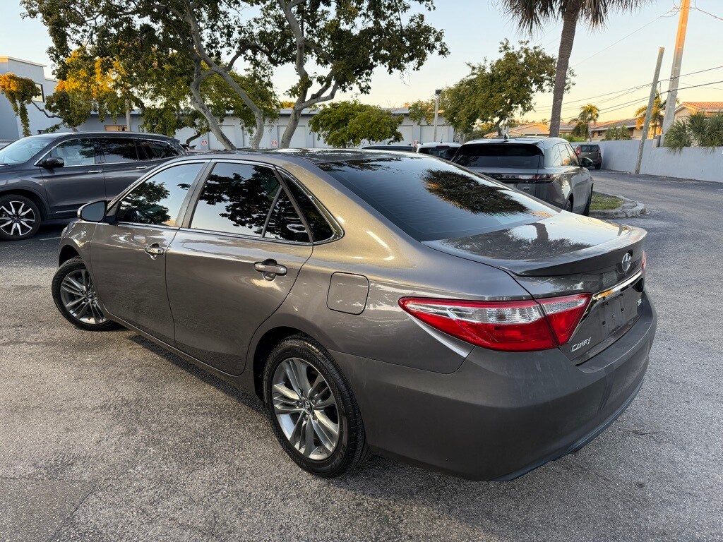 Used 2017 Toyota Camry XLE Sedan