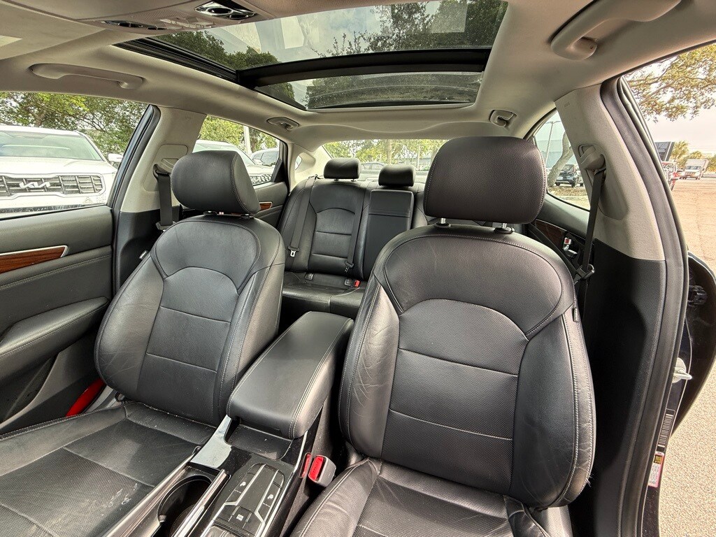 Used 2017 Kia Cadenza Premium Sedan