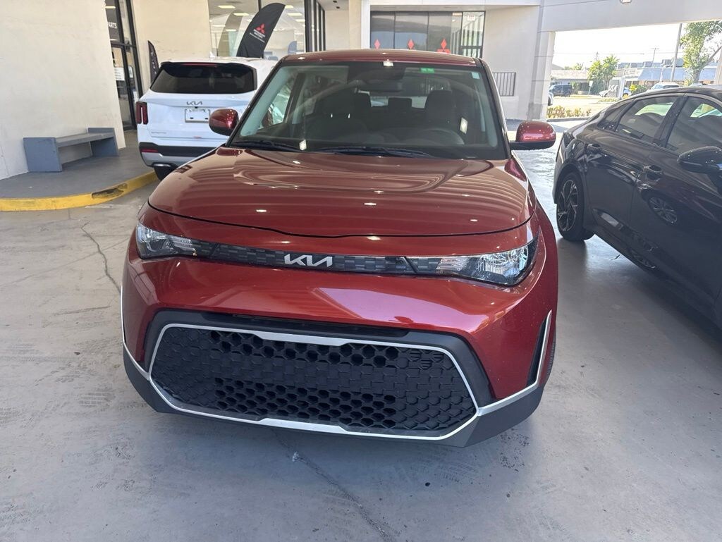 Certified 2023 Kia Soul LX Hatchback