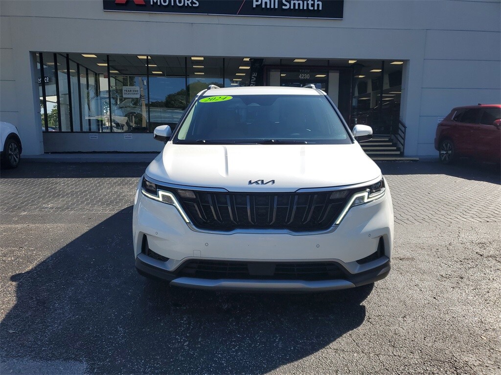 Certified 2024 Kia Carnival EX MPV