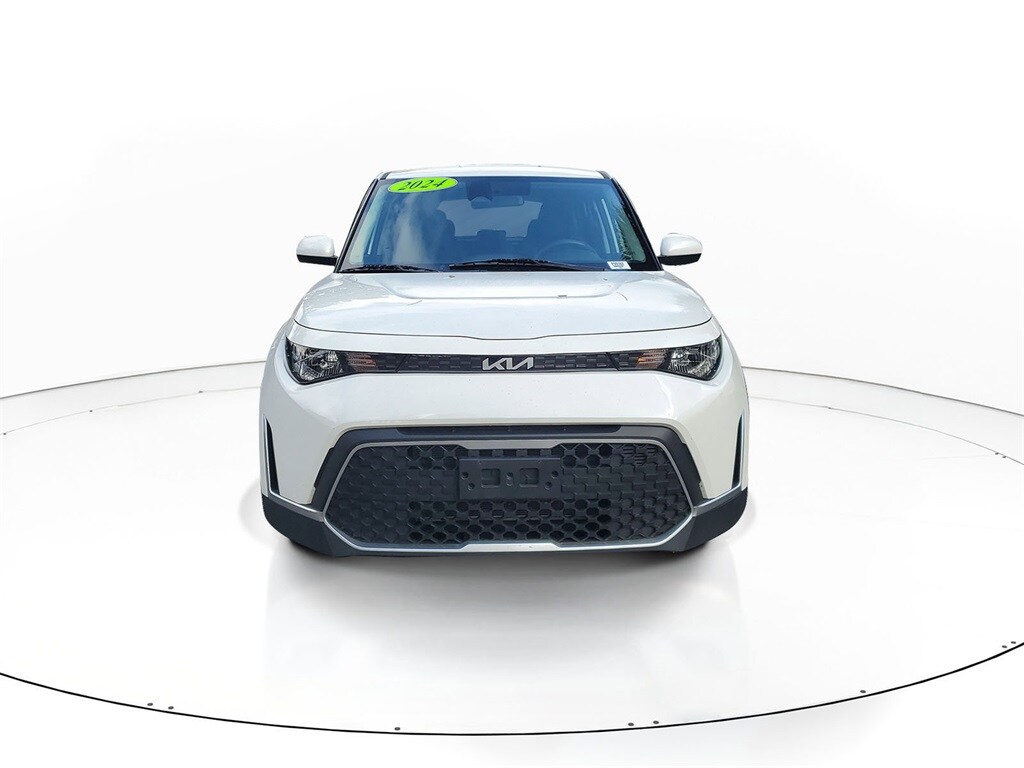 Certified 2024 Kia Soul LX Hatchback
