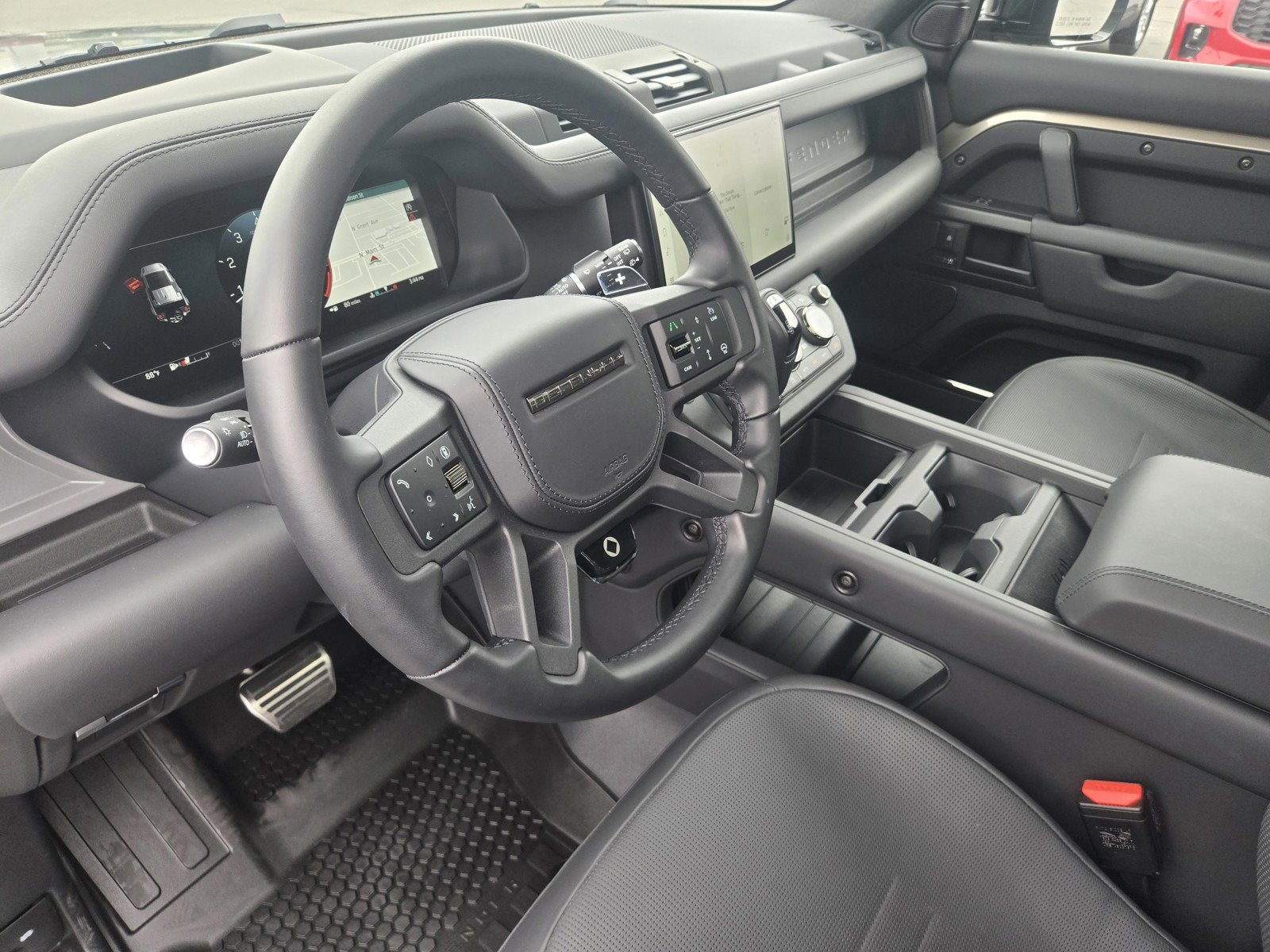2025 Land Rover Defender Octa - Photo 11