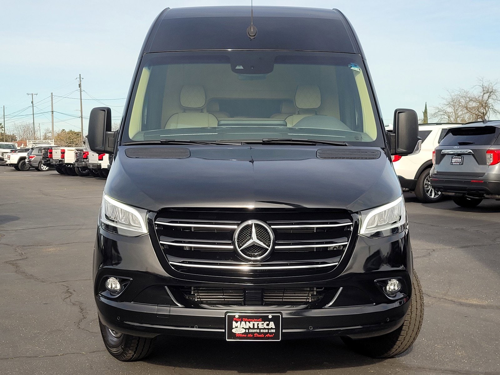 Used 2022 Mercedes-Benz Sprinter Cargo Van Base with VIN W1X8ED3Y4NT102517 for sale in Manteca, CA