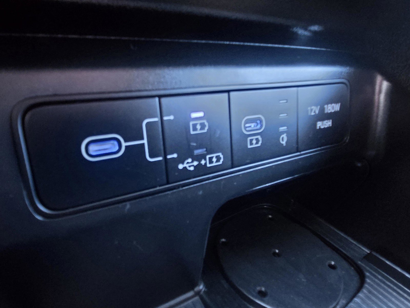 2025 Hyundai Tucson SEL - Photo 17