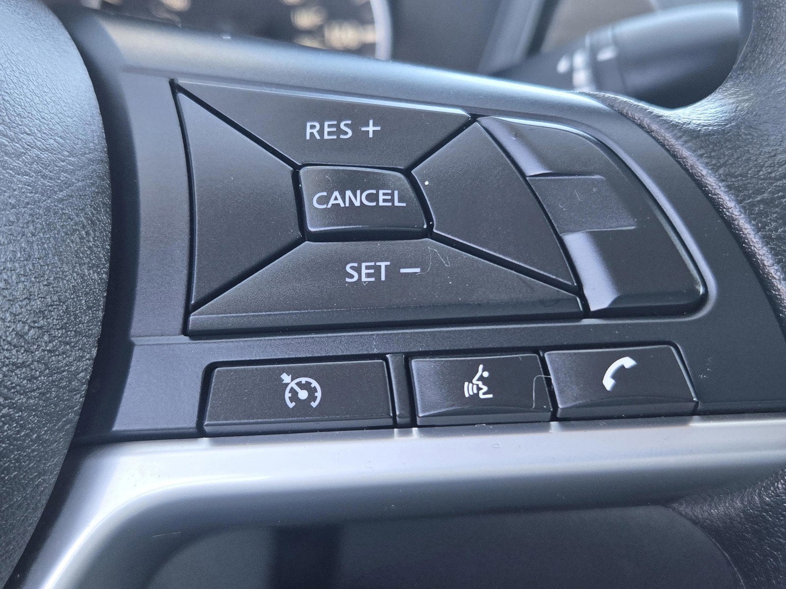 2025 Nissan Altima SV - Photo 20