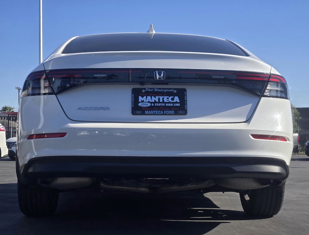 Used 2024 Honda Accord EX Sedan
