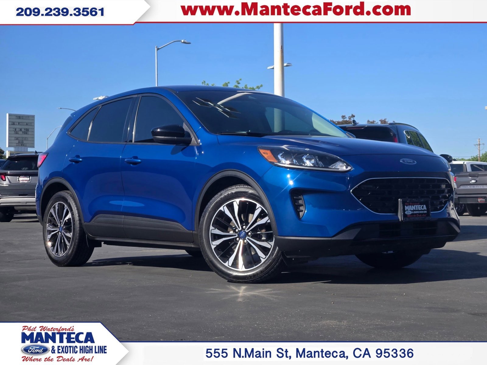 2022 Ford Escape SE FWD's photo
