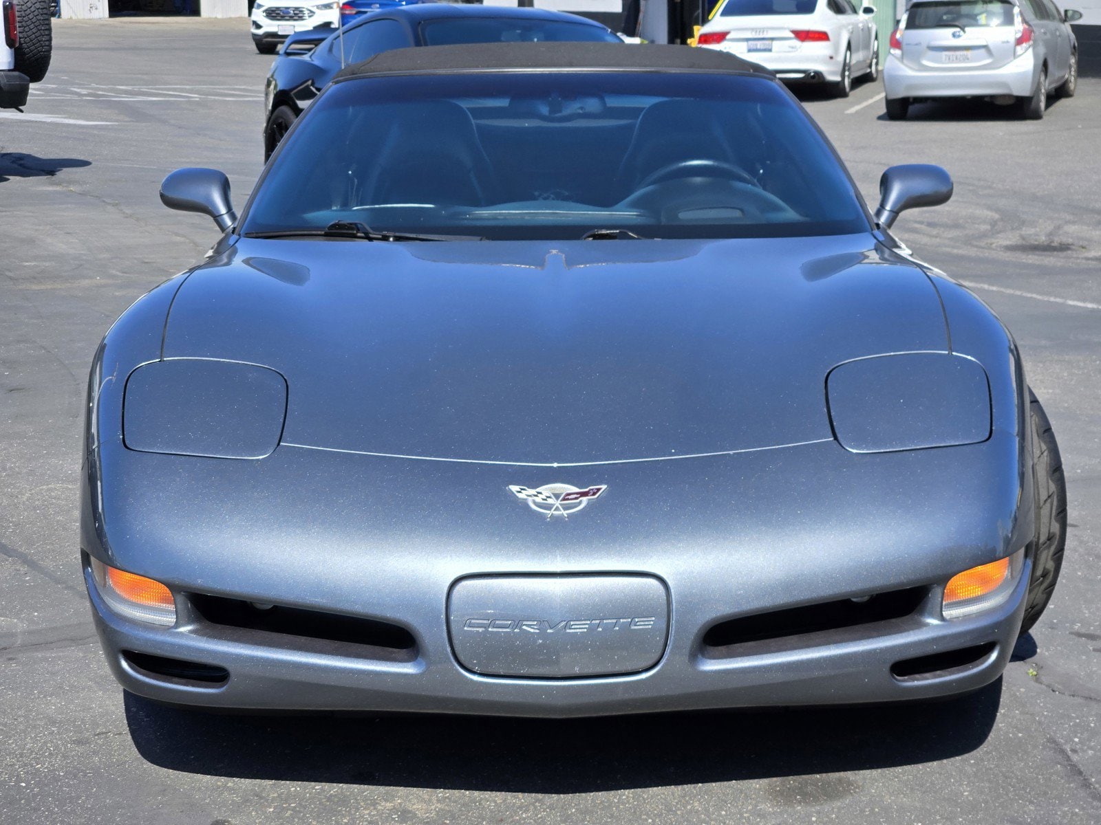 Used 2003 Chevrolet Corvette Base with VIN 1G1YY32G835133192 for sale in Manteca, CA