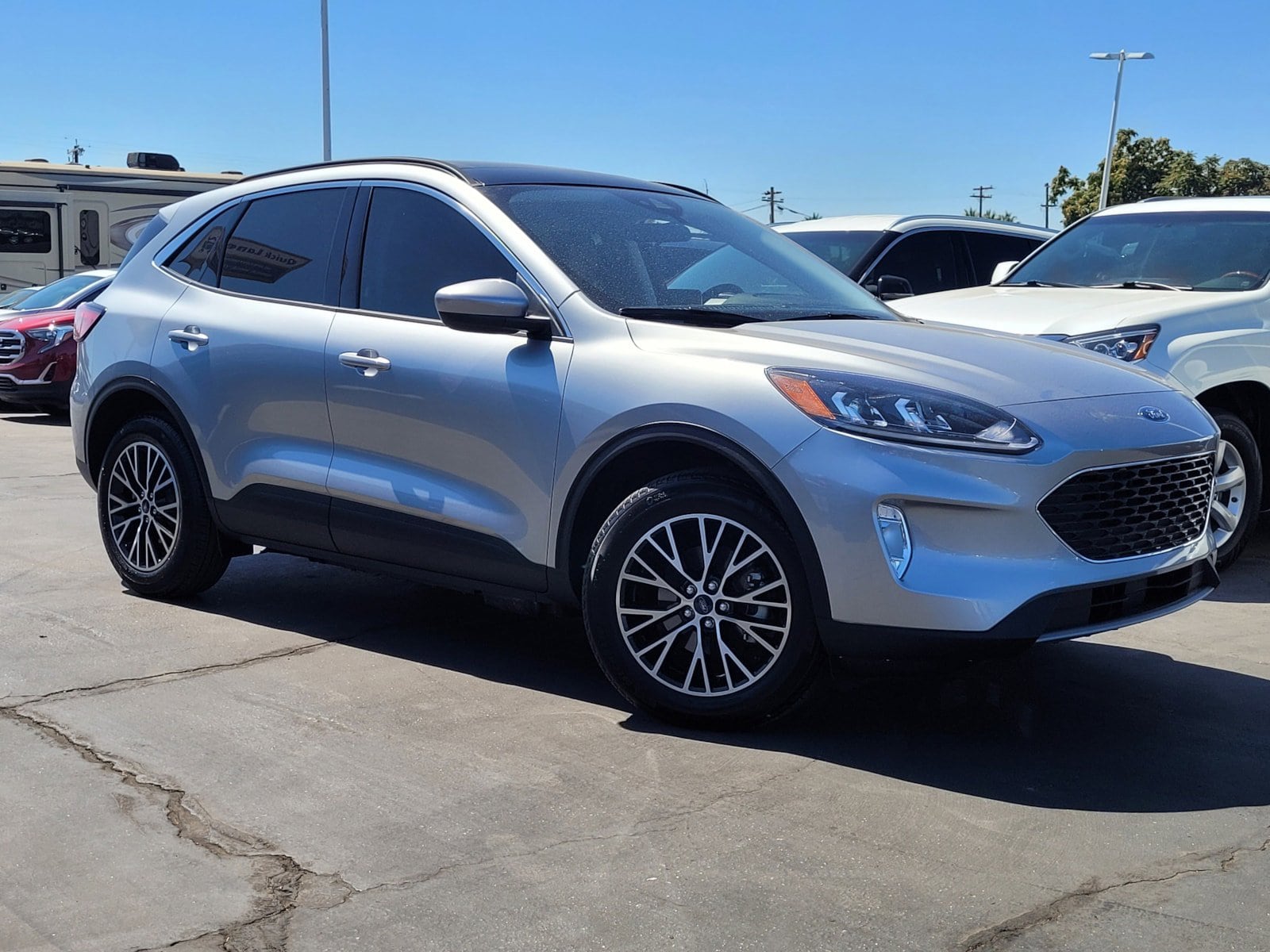 Used 2022 Ford Escape SEL with VIN 1FMCU0KZ2NUA91412 for sale in Manteca, CA