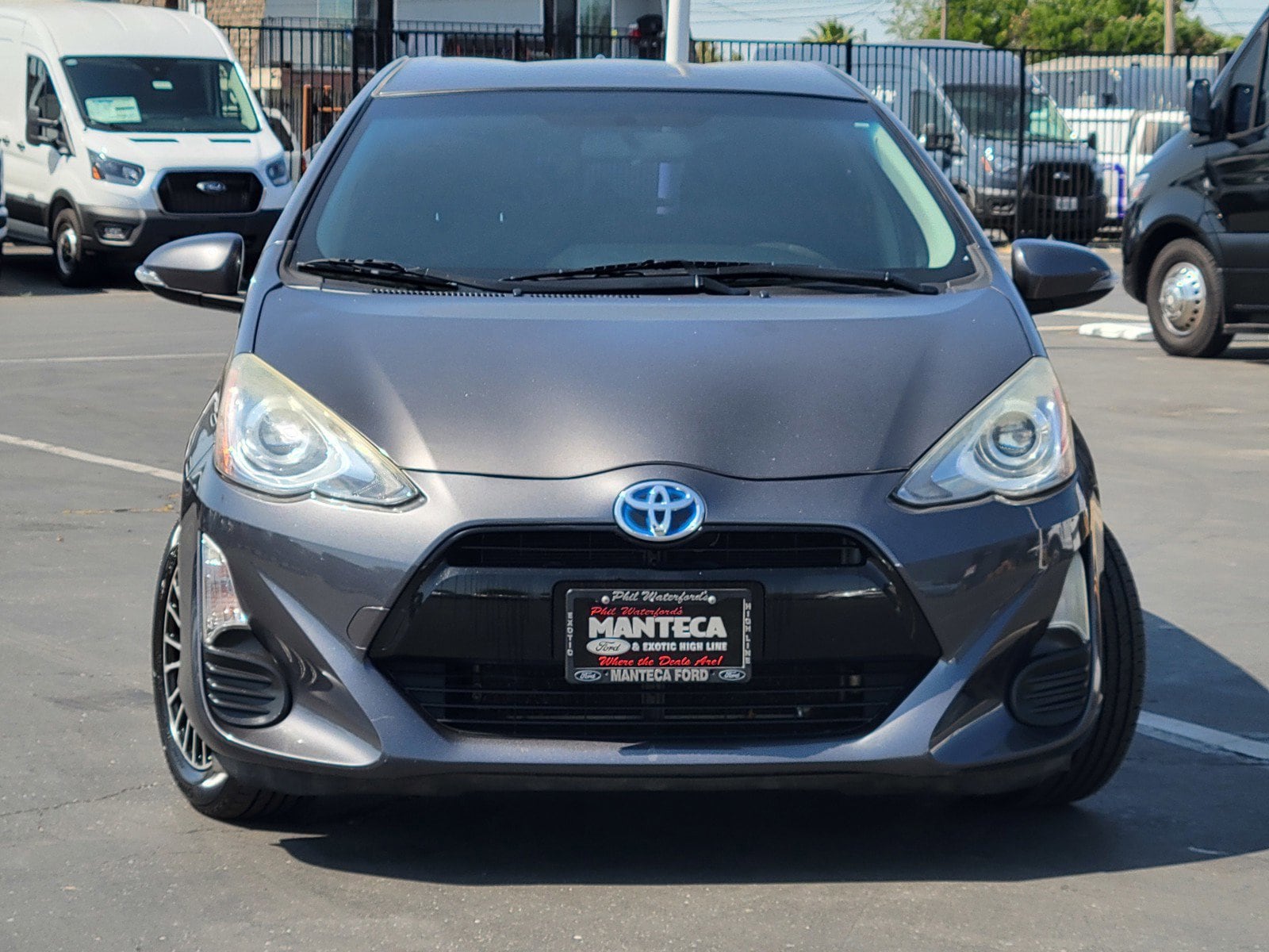 Used 2016 Toyota Prius c Two with VIN JTDKDTB38G1137777 for sale in Manteca, CA