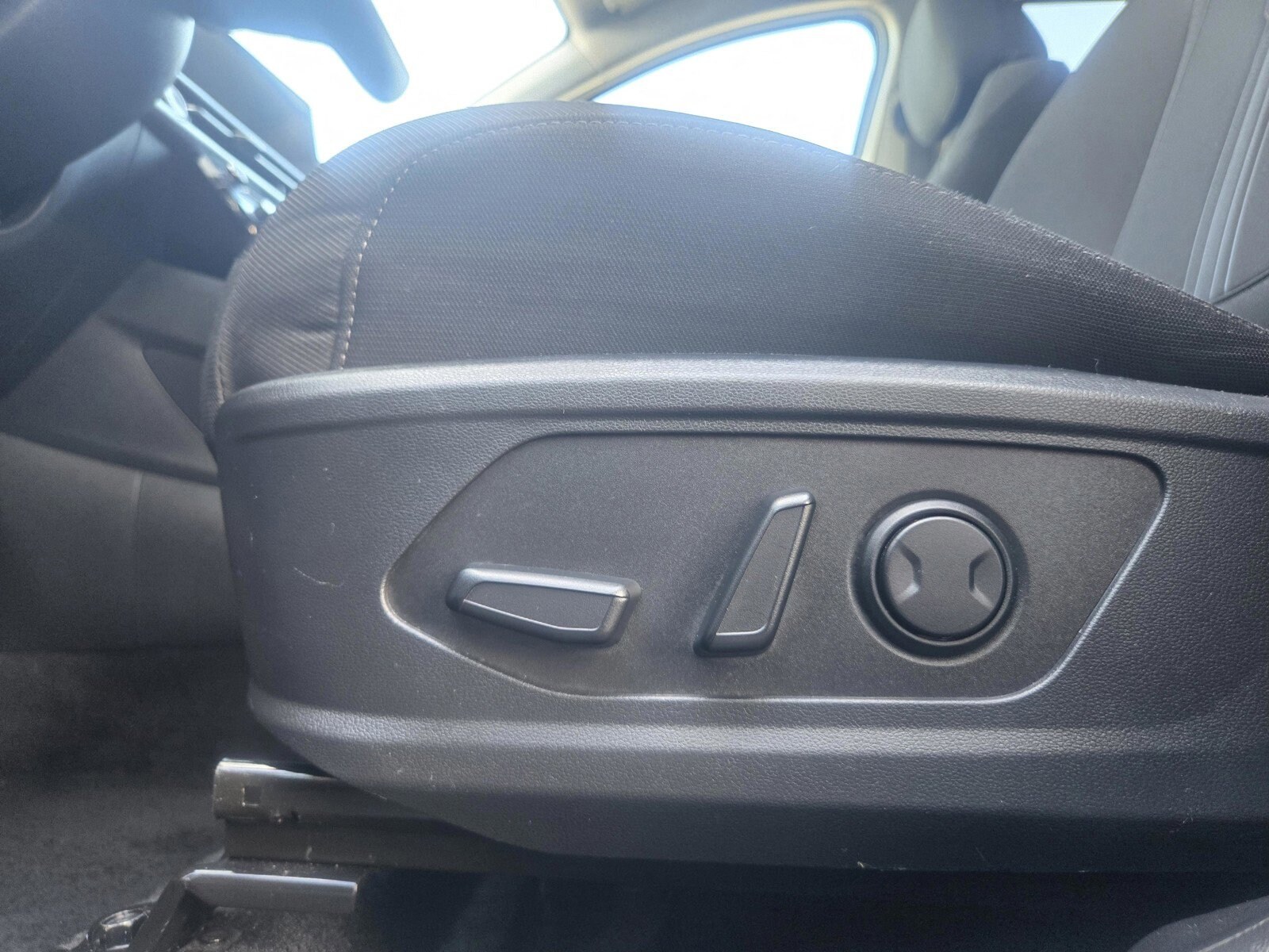 2025 Hyundai Tucson SEL - Photo 13