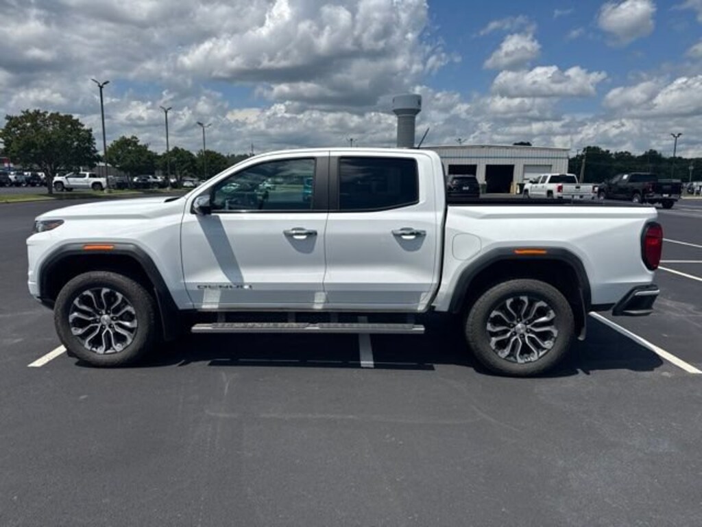 Used 2025 GMC Canyon Denali Truck Crew Cab
