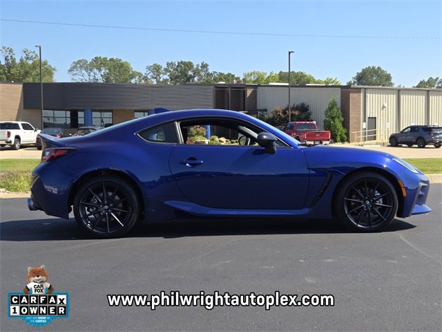 2023 Toyota GR86 Premium photo 2
