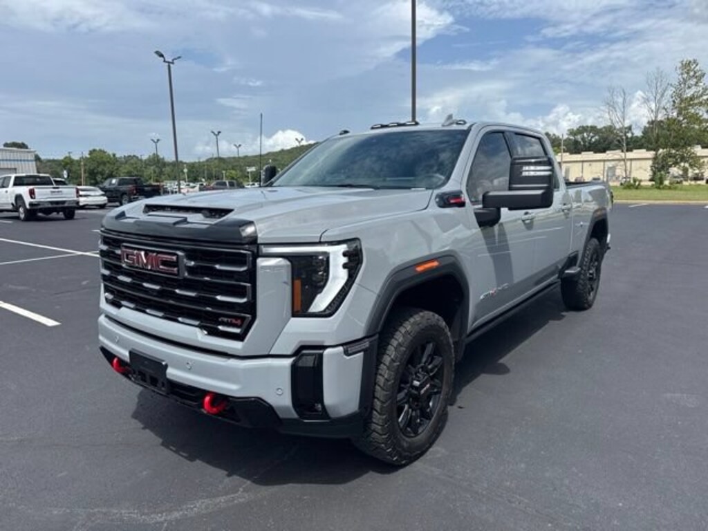 Used 2025 GMC Sierra 2500 HD AT4 Truck Crew Cab