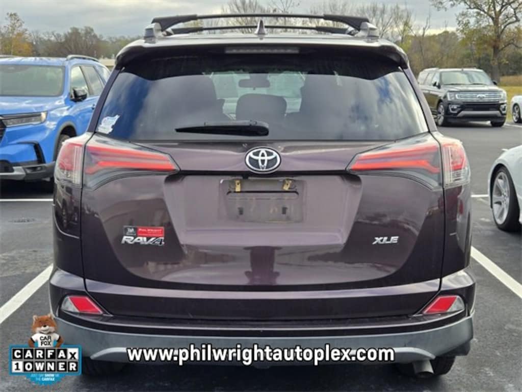 Used 2017 Toyota RAV4 XLE SUV