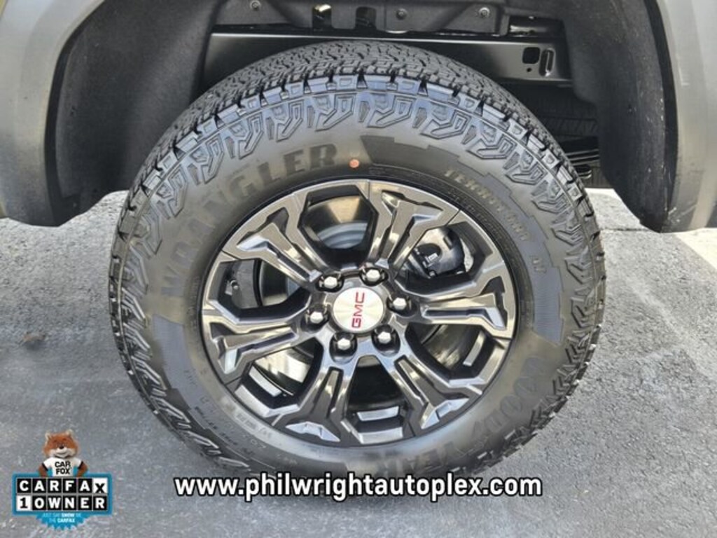 Used 2024 GMC Canyon Elevation Truck Crew Cab