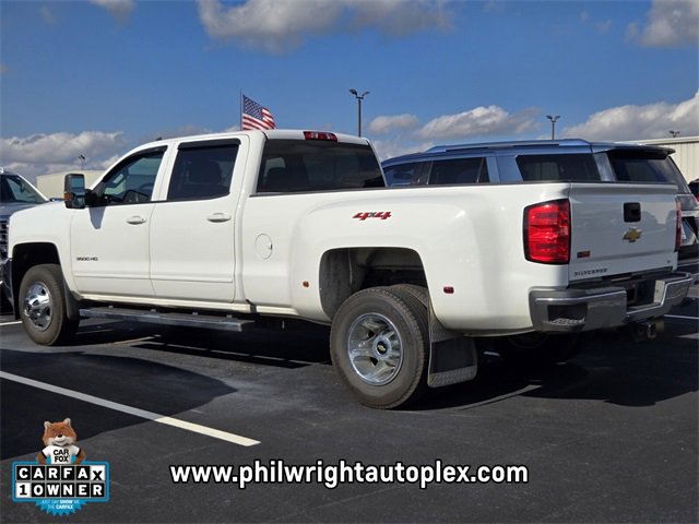 2019 Chevrolet Silverado 3500HD LT photo 3