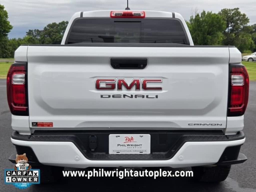 Used 2025 GMC Canyon Denali Truck Crew Cab