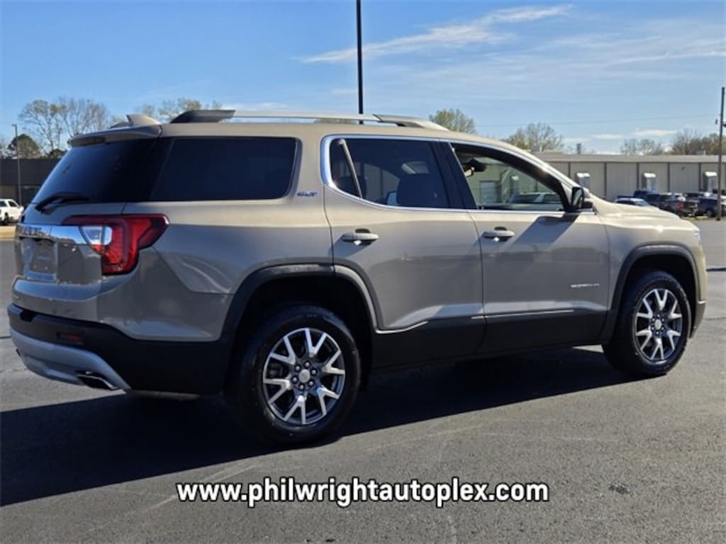 Used 2023 GMC Acadia SLT SUV