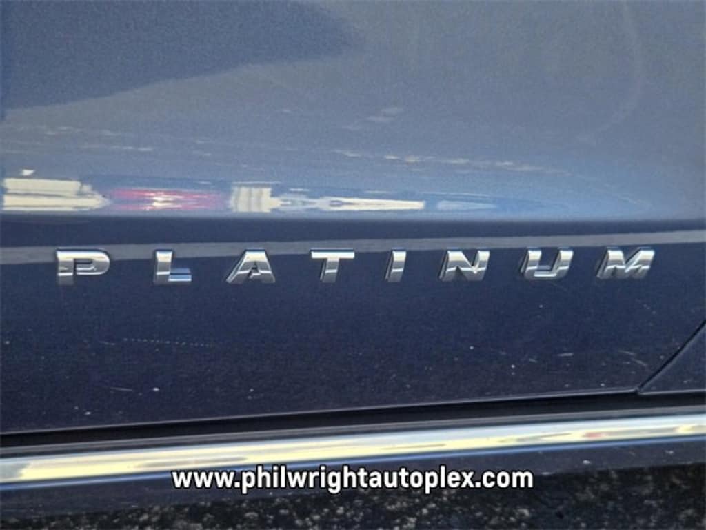 Used 2019 Ford Expedition Platinum SUV