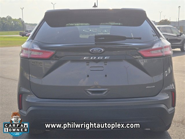 2024 Ford Edge SE photo 4