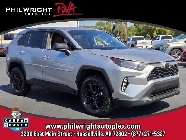 2022 Toyota RAV4 LE