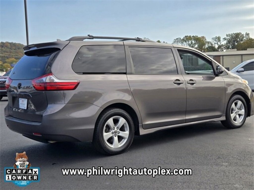 Used 2020 Toyota Sienna LE Auto Access Seat Van