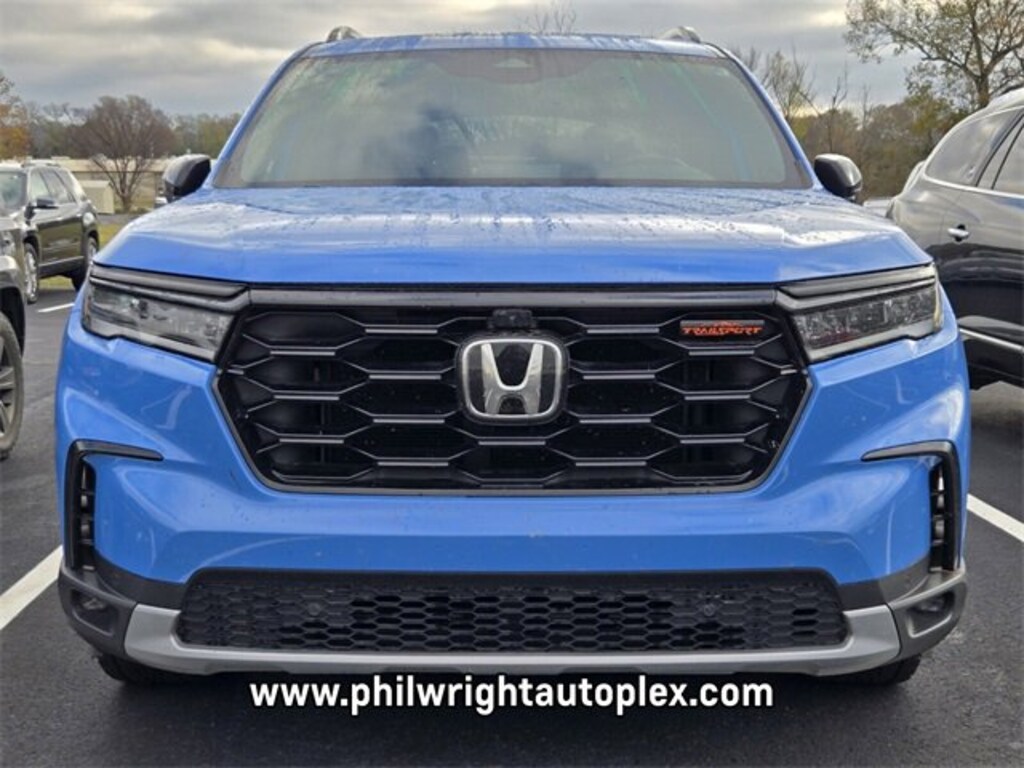 Used 2023 Honda Pilot TrailSport SUV