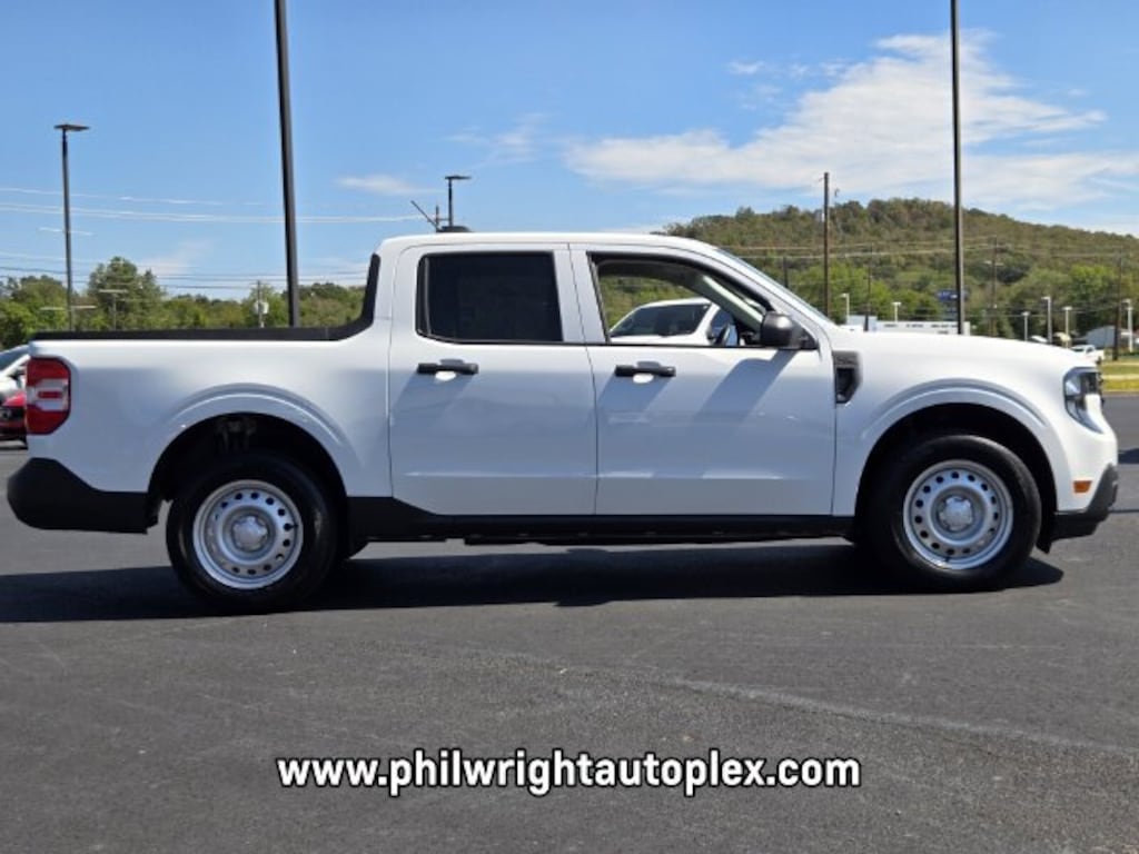 Used 2025 Ford Maverick XL Truck SuperCrew